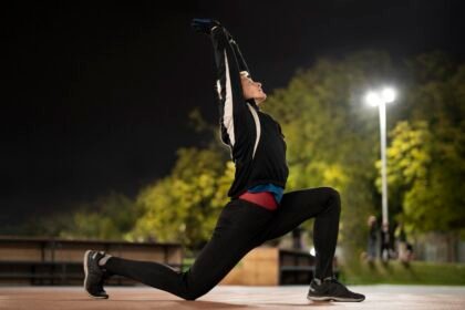 nike tech pants